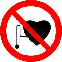 Знаки запрещающие — Запрещающий знак Р11 &quot;Запрещается работа (присутствие) людей со стимуляторами сердечной деятельности&quot; — фото