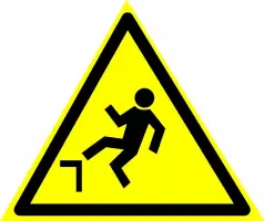 Знаки предупреждающие — Предупреждающий знак W15 &quot;Осторожно. Возможность падения с высоты&quot; — фото